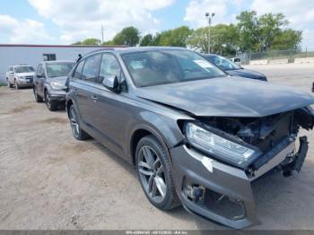  Salvage Audi Q7