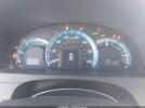 Toyota Camry Le Image 7