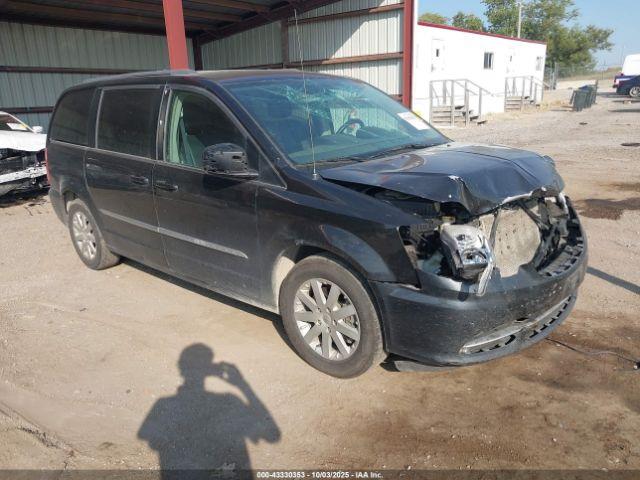  Salvage Chrysler Town & Country