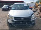 Toyota RAV4 Image 8