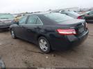 Toyota Camry Le Image 2