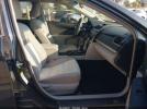 Toyota Camry Le Image 2