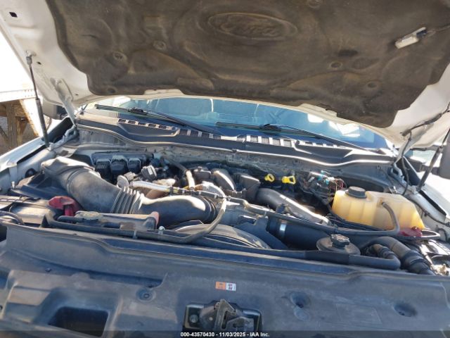 Ford F-350 Xl Image 10