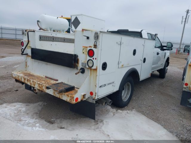 Ford F-350 Xl Image 6