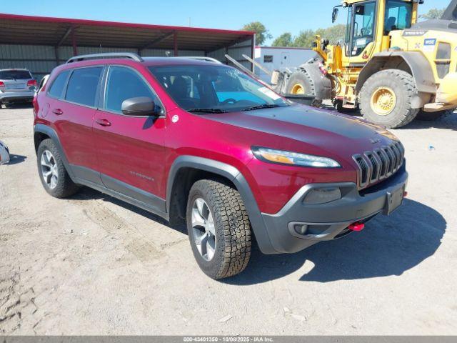  Salvage Jeep Cherokee