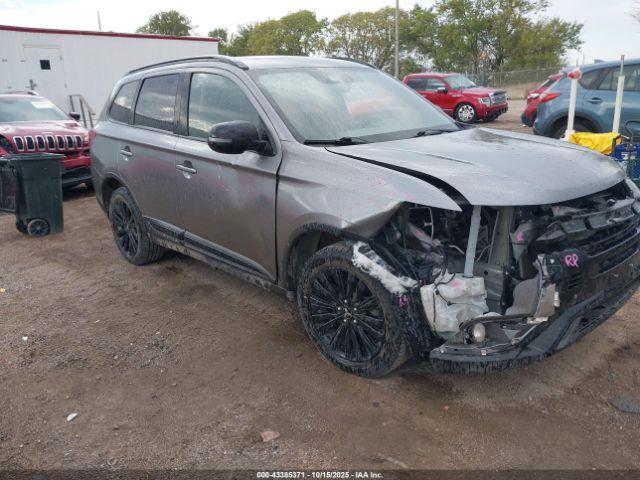  Salvage Mitsubishi Outlander