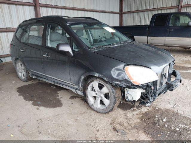  Salvage Kia Rondo