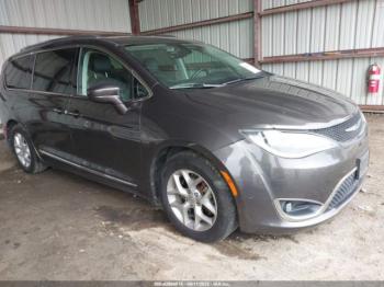 Salvage Chrysler Pacifica