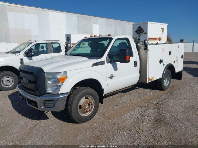 Ford F-350 Xl Image 4