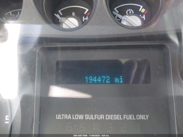 Ford F-350 Xl Image 6