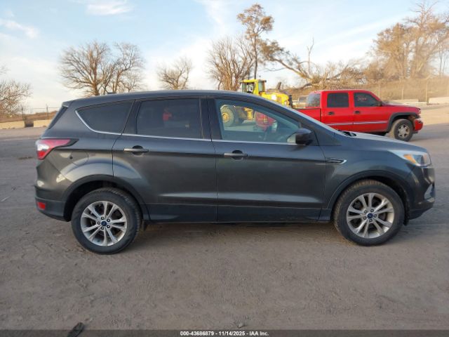 Ford Escape Se Image 10