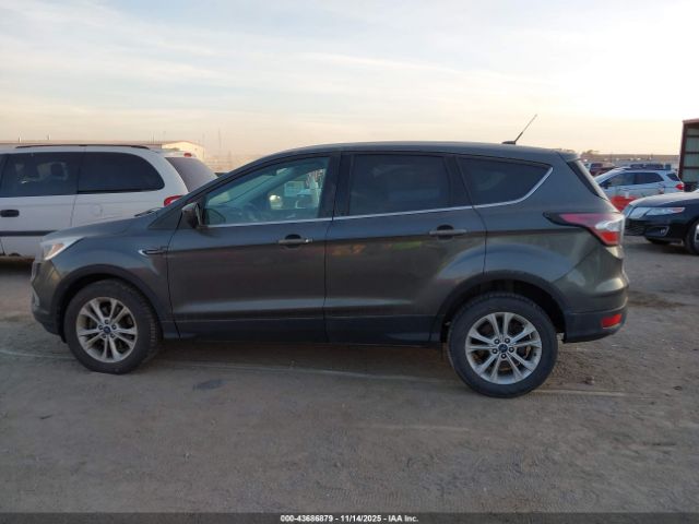 Ford Escape Se Image 9