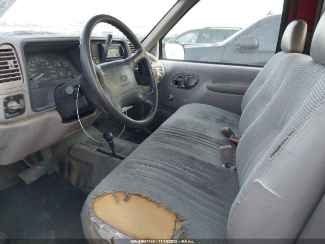 Chevrolet Gmt K1500 Image 8