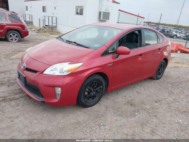 Toyota Prius Four Image 2