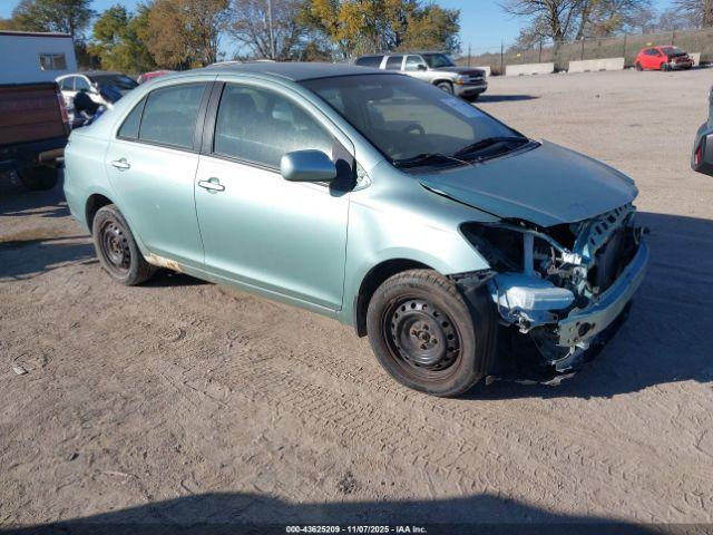  Salvage Toyota Yaris
