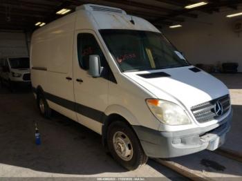 Salvage Mercedes-Benz Sprinter 3500