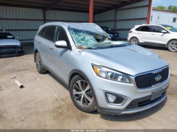 Salvage Kia Sorento