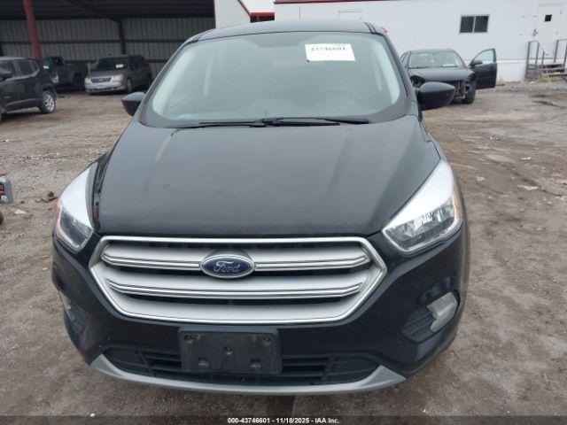 Ford Escape Se Image 5
