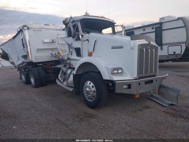  Salvage Kenworth Construction