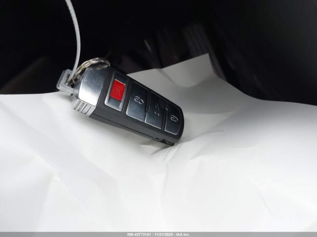 Volkswagen CC Sport Image 10