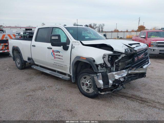  Salvage General Motors Sierra 2500HD