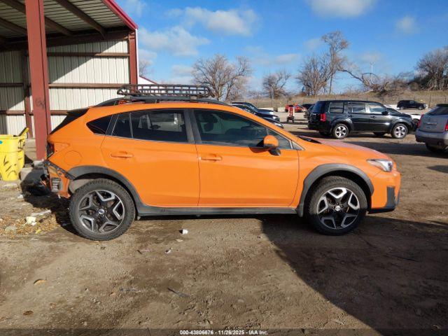 Subaru Crosstrek 2.0i Limited Image 3