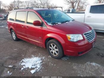  Salvage Chrysler Town & Country
