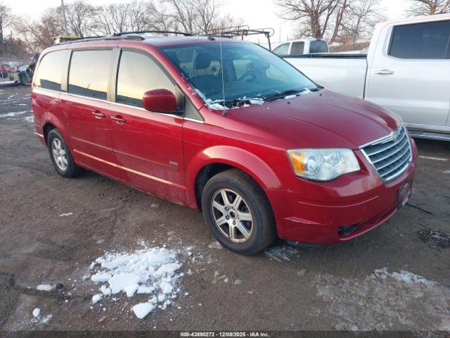  Salvage Chrysler Town & Country