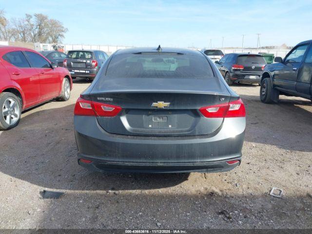 Chevrolet Malibu 1lt Image 2