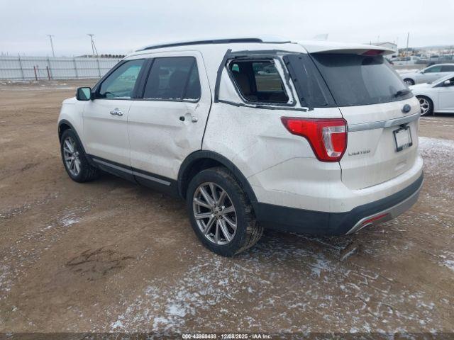 Ford Explorer Limited Image 5