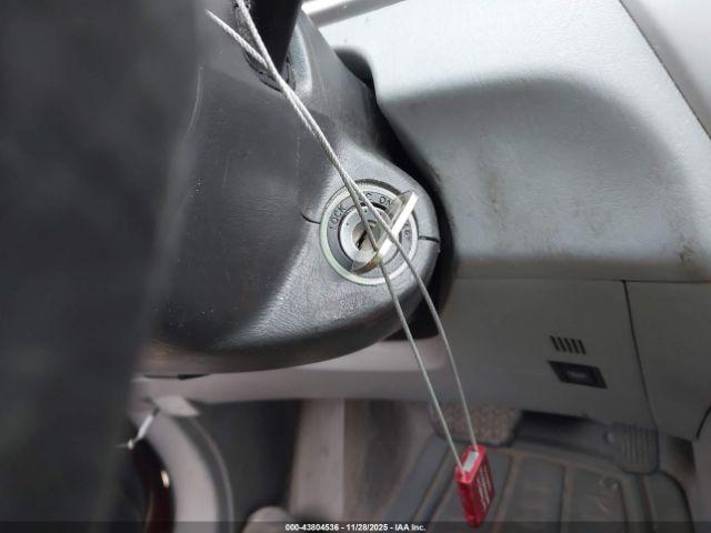 Toyota Highlander V6 Image 10