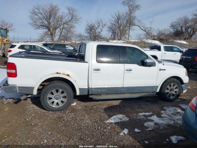 Lincoln Mark LT Image 15