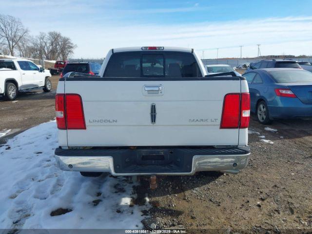 Lincoln Mark LT Image 14