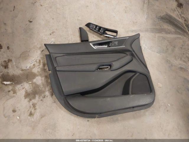 Ford Edge Titanium Image 8