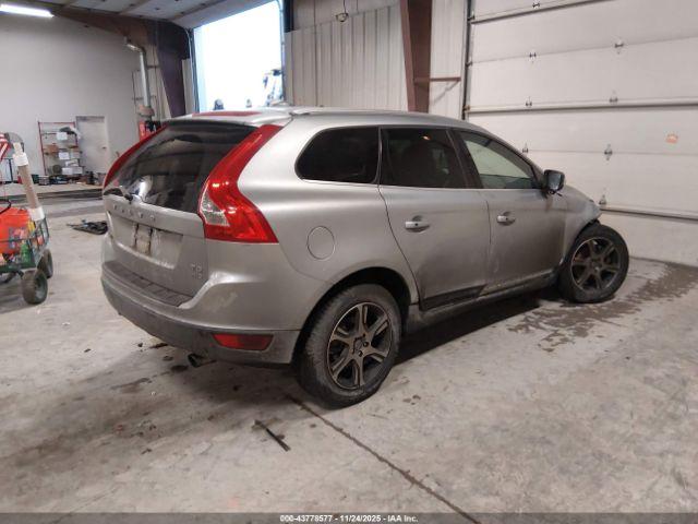 Volvo XC60 Image 4