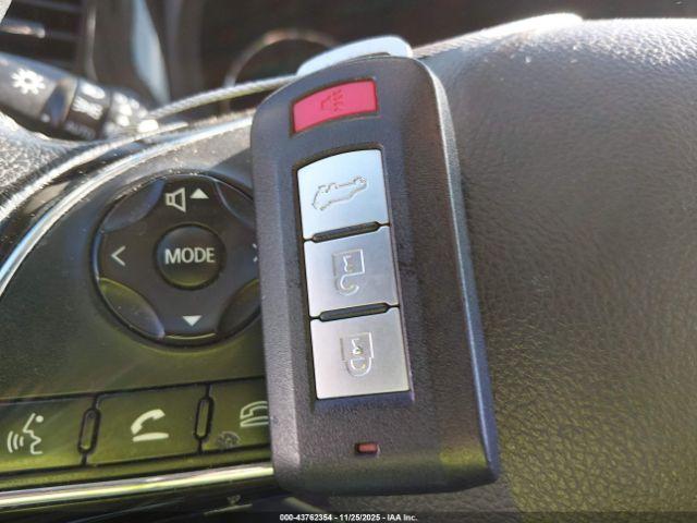 Mitsubishi Outlander Sel Image 15