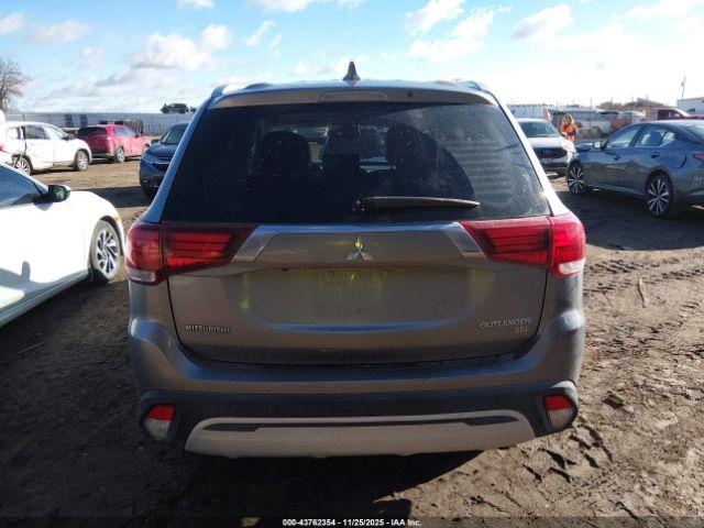Mitsubishi Outlander Sel Image 11