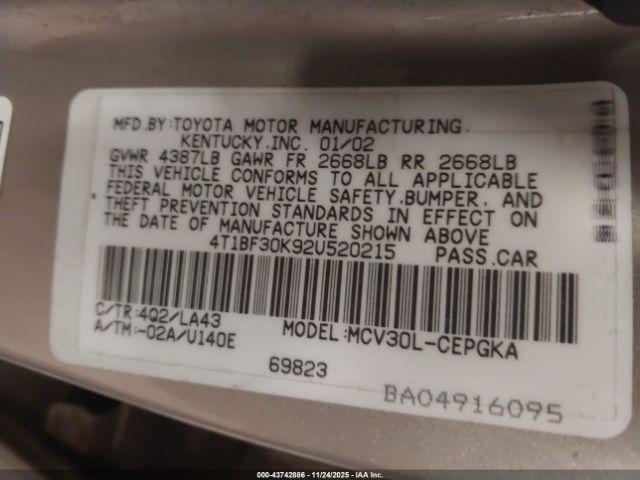 Toyota Camry Xle V6 Image 9