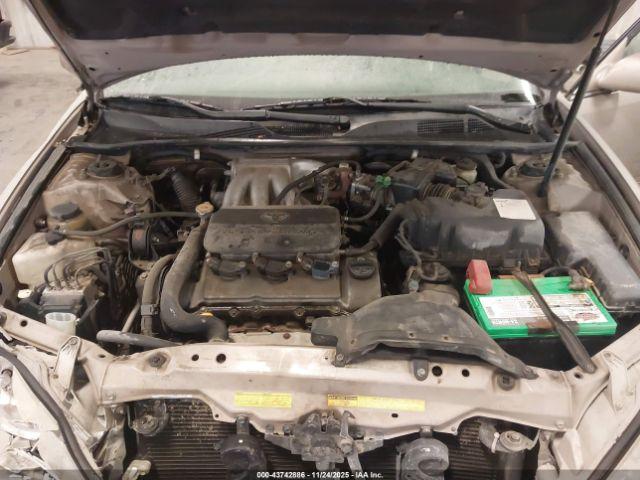 Toyota Camry Xle V6 Image 10