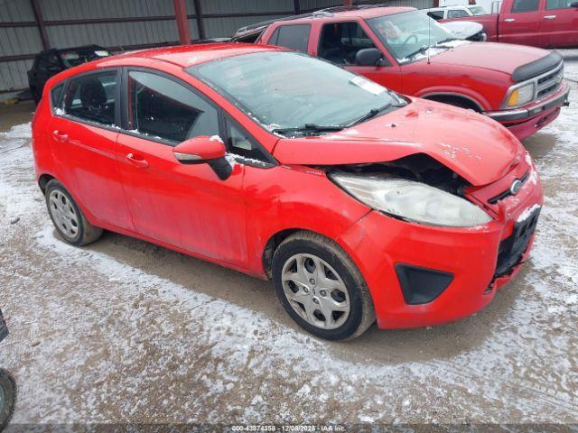  Salvage Ford Fiesta