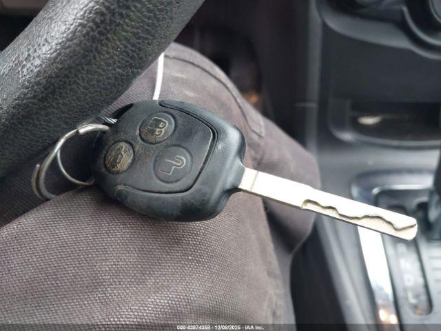 Ford Fiesta Se Image 13