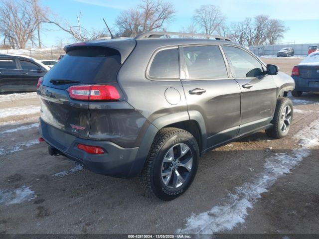 Jeep Cherokee Trailhawk Image 5