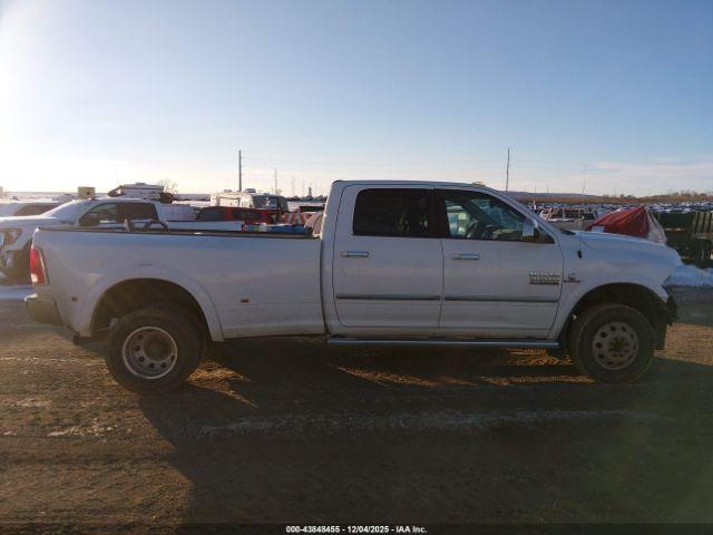 Ram 3500 Laramie Image 11