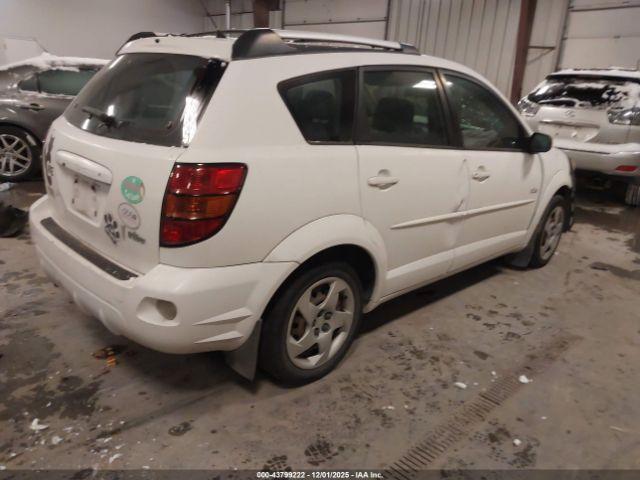 Pontiac Vibe Image 5