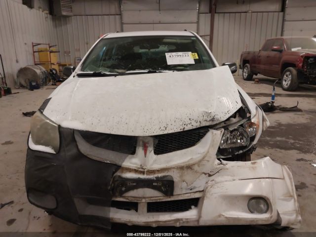 Pontiac Vibe Image 10