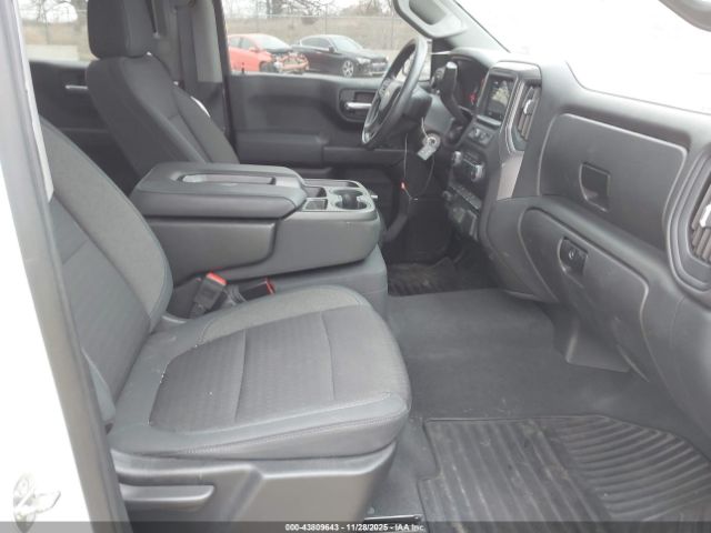 Chevrolet Silverado 1500 Work Truck Image 13