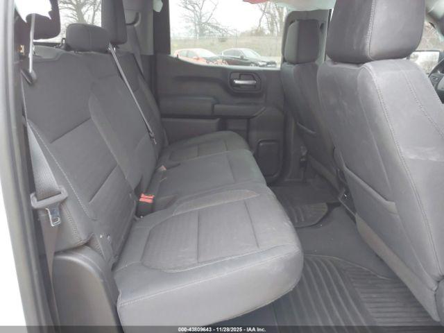 Chevrolet Silverado 1500 Work Truck Image 3