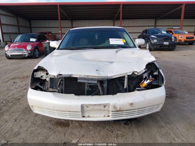 Cadillac DeVille Standard Image 16