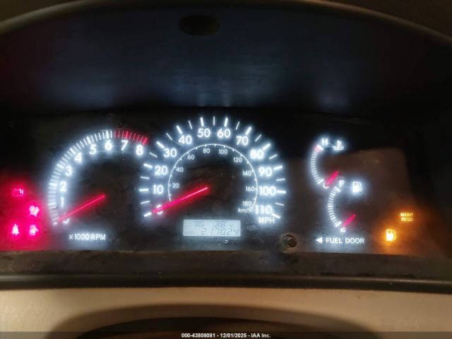 Toyota Corolla Le Image 4