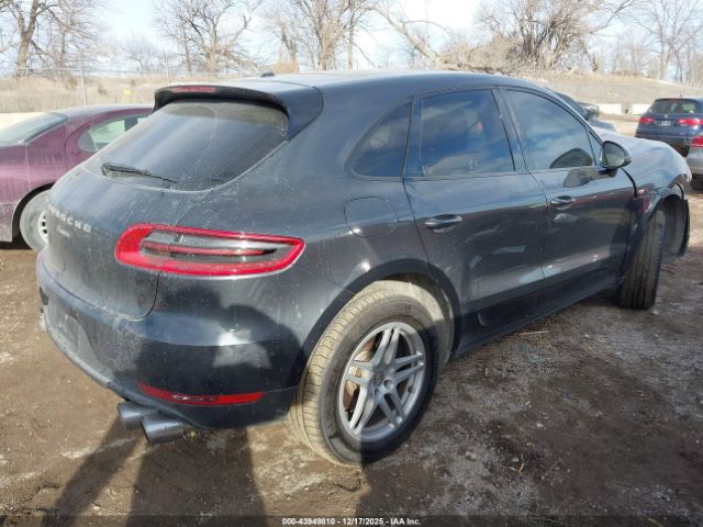 Porsche Macan Sport Edition Image 12